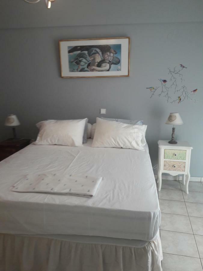 Apartament 4Epoxes Wyspa Wyspa Tinos Zewnętrze zdjęcie