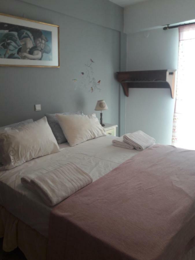 Apartament 4Epoxes Wyspa Wyspa Tinos Zewnętrze zdjęcie