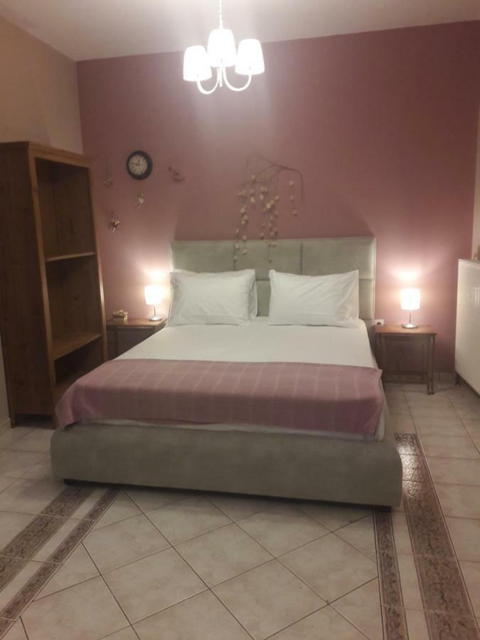 Apartament 4Epoxes Wyspa Wyspa Tinos Zewnętrze zdjęcie