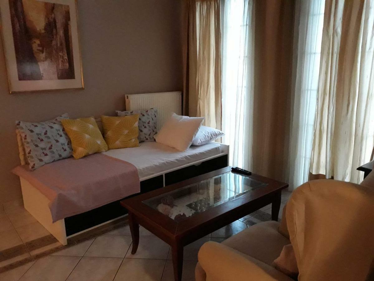 Apartament 4Epoxes Wyspa Wyspa Tinos Zewnętrze zdjęcie